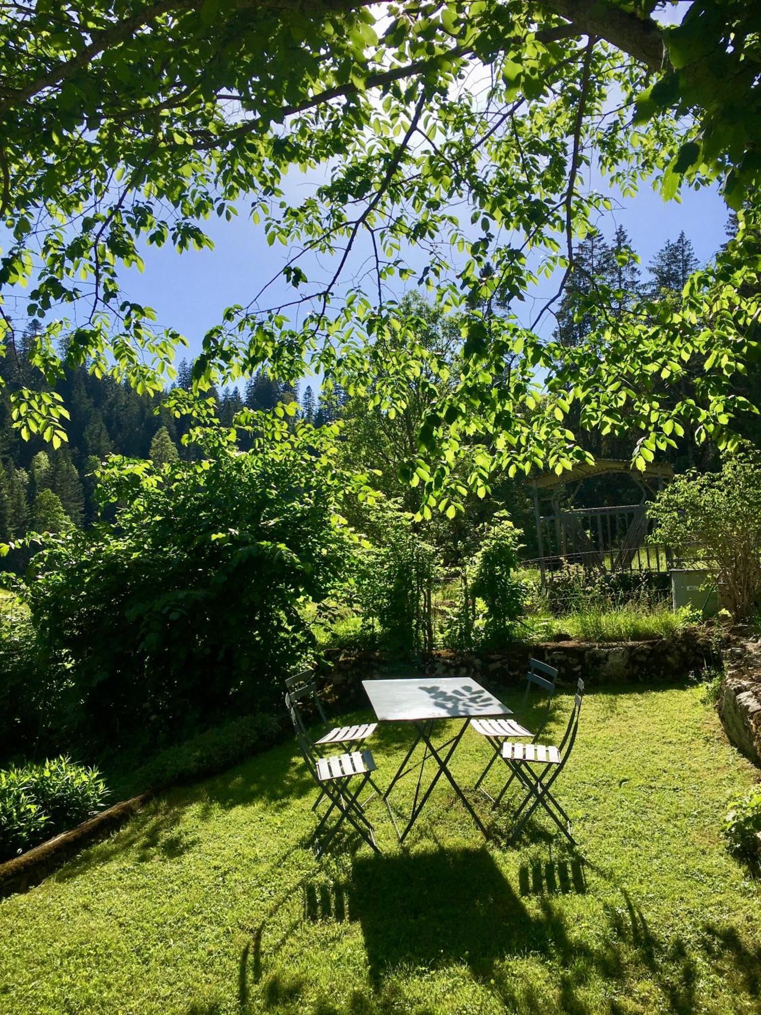 Relais De La Baume Apartment Le Locle Bagian luar foto